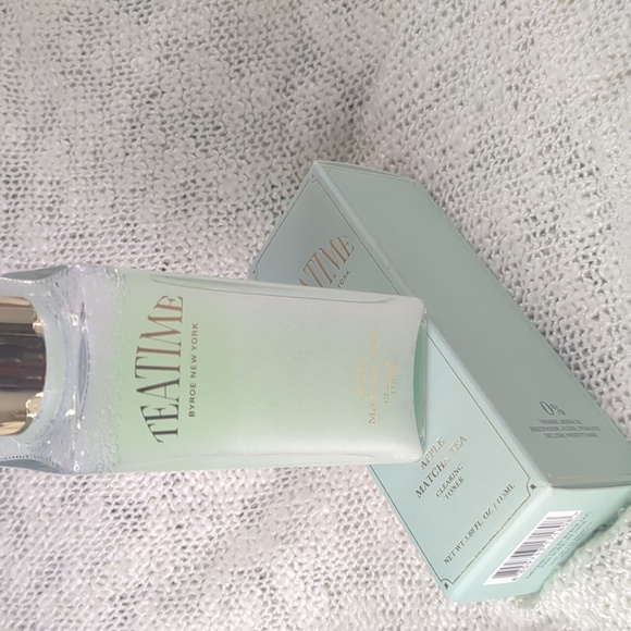 BYROE Teatime Apple Matcha Tea Cleansing Toner, 115ml/3.88fl oz - Picture 2 of 11